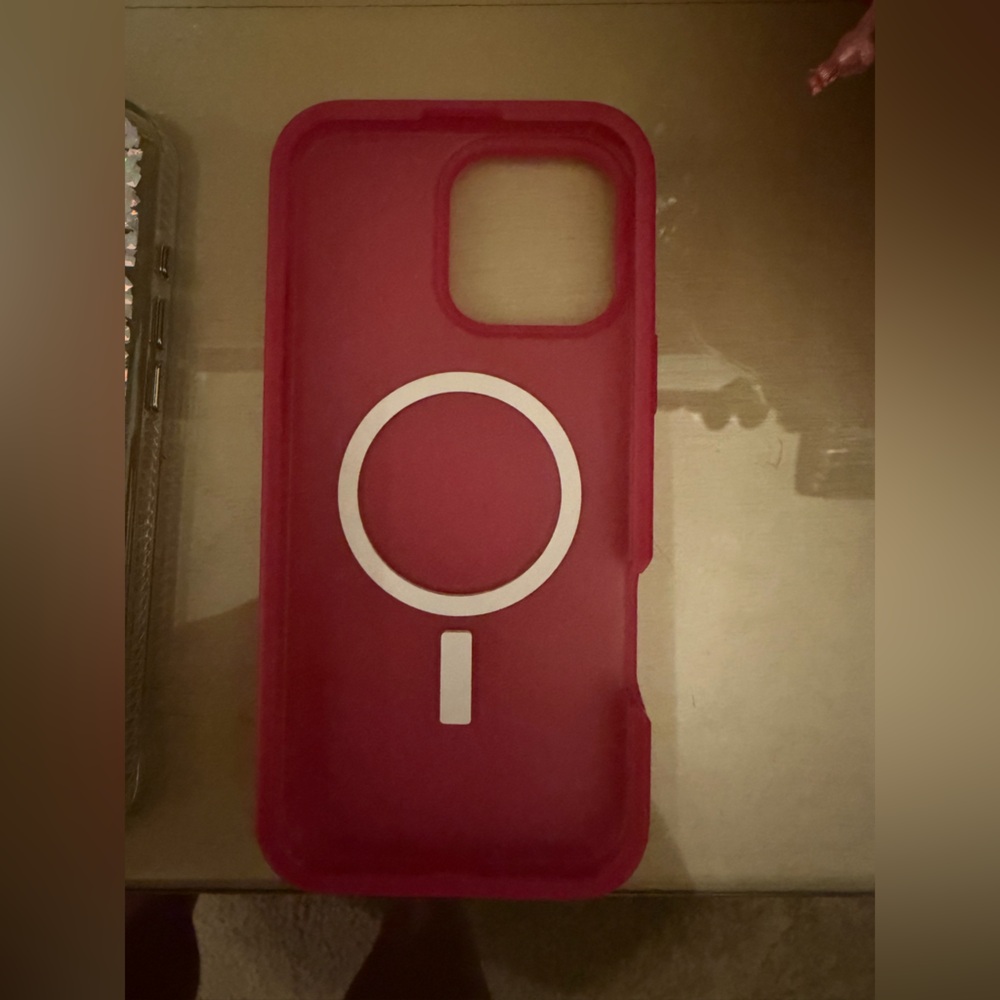 OtterBox Pink iPhone 16 PRO MAX Case - Picture 2 of 2